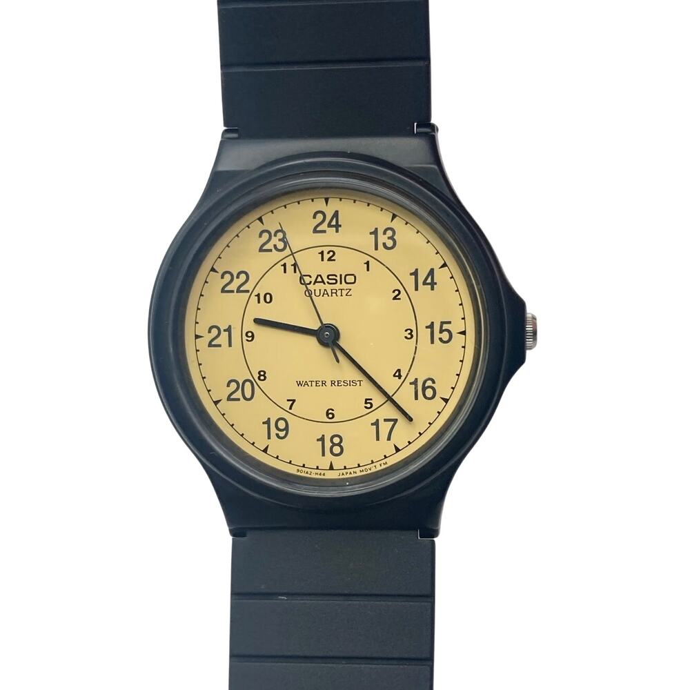 Casio Classic 12/24 Quartz Watch 33mm - New Battery - WR - Adjustable Band